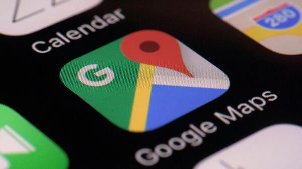 Google Maps gặp khó khăn trong việc chỉ đường ở Ấn Độ do nhiều con đường không có tên, khiến ứng dụng này gần như vô dụng tại một số khu vực. (Ảnh: Mint)