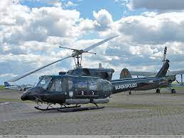 Ngày 20/7/2012, một chiếc máy bay trực thăng Bell 212 của Không quân Brunei bị rơi, khiến ít nhất 10 người thiệt mạng, chủ yếu là các học viên quân sự đang được đưa về sau đợt huấn luyện, theo hãng tin AP. (Nguồn ảnh: Reuters, AP...).