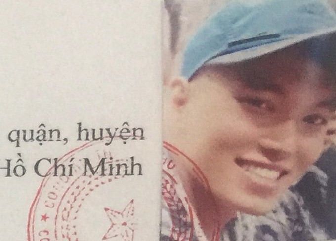 7. Trộm để lại túi 270 triệu đồng khi bị hô hoán: Tối 1/10/2019, bà Đành bị trộm đột nhập lấy trộm 2 túi đồ trị giá 800 triệu đồng gồm tiền, nữ trang, đá quý… khi bà bỏ trên phản gỗ để đi mua thuốc. Đáng nói, sau khi tri hô cướp bỏ chạy lại để lại một túi màu trắng khác ngay cửa ra vào, bên trong có 270 triệu đồng. Công an TP HCM xác định Lê Trần Thái Hiển (tức Tý "Lớn", 28 tuổi) là nghi can vụ trộm và đang truy tìm.