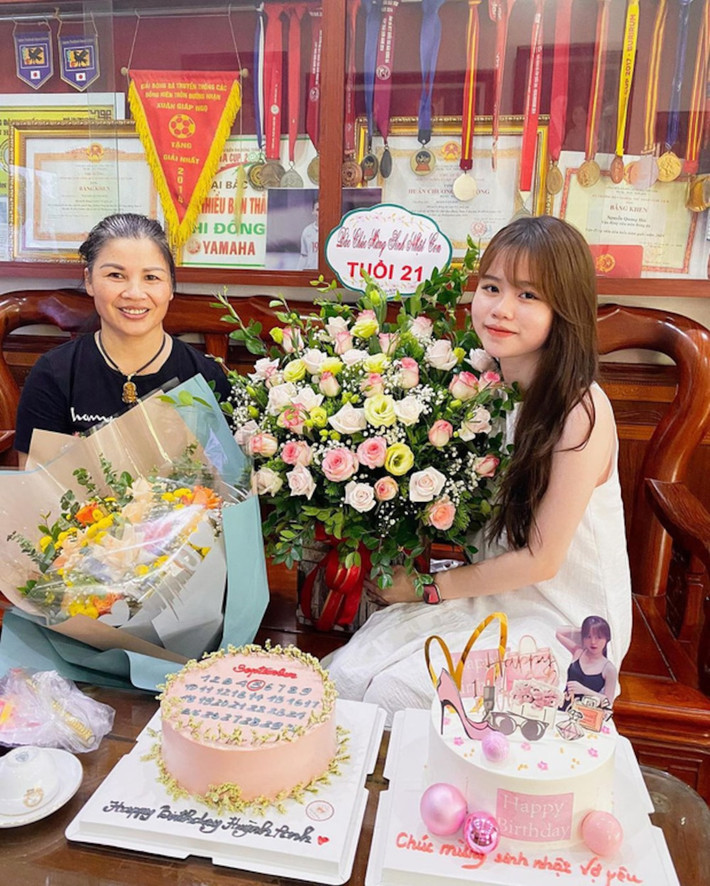 Hiện tại, đứng trước nghi vấn của người hâm mộ, Quang Hải vẫn chưa có động thái đáp trả. Ảnh: Instagram nhân vật