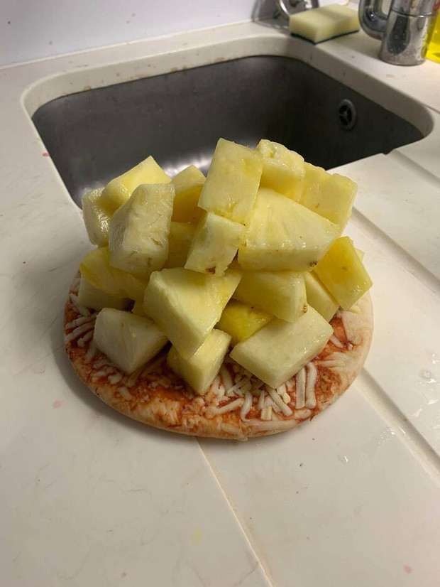 Chỉ là thích pizza nhiều dứa thôi mà.