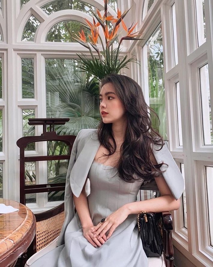 Thực tế, Thiên Trang là gương mặt không xa lạ gì với giới trẻ Hà thành. Cô là hot girl, người mẫu lookbook của nhiều thương hiệu thời trang đình đám.