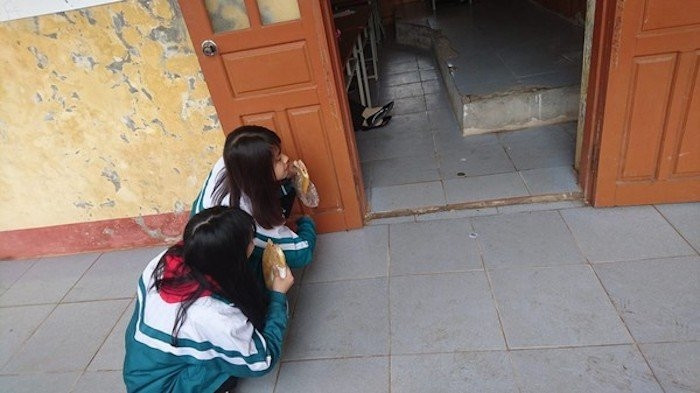 Nhiều khoảnh khắc hài hước ra đời sau mỗi buổi họp phụ huynh khiến cư dân mạng được phen cười nghiêng ngả.