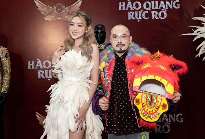 Thời gian vừa qua, Trần Thanh Tâm là cái tên nhận được sự quan tâm đặc biệt từ cộng đồng mạng. Khi xuất hiện tại các sự kiện, cô được đánh giá cao với vẻ ngoài chỉn chu. Khán giả cho rằng nàng hot girl đã dần biết cách xây dựng hình ảnh phù hợp với bản thân.