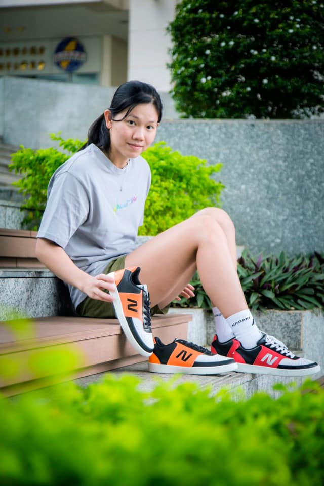 Khác với sự mạnh mẽ khi thi đấu trước đó, Ánh Viên trở nên dịu dàng, nữ tính và xinh đẹp hơn rất nhiều. Ảnh: FBNV
