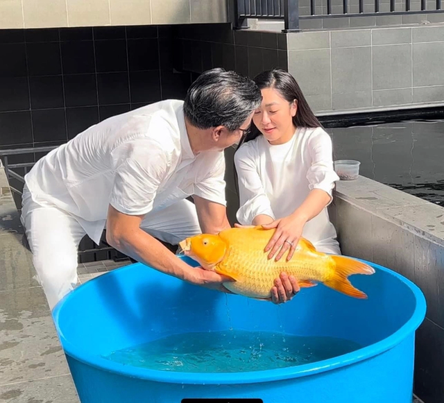 Trước đó, tháng 5/2022, doanh nhân Ngô Văn Thắng và người vợ thứ hai Hà Thanh Xuân tổ chức đám cưới thế kỷ gây xôn xao dư luận.