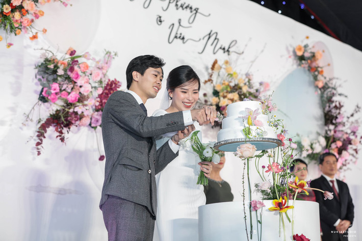 Công Phượng cực kỳ kín tiếng chuyện đời tư, nhất là khi bà xã Viên Minh sinh con.