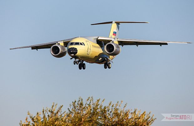 Do sự căng thẳng giữa Nga và Ukraine càng ngày càng tăng cao, quá trình sản xuất An-148 của Nga có thể sẽ ít nhiều bị ảnh hưởng. Bằng chứng là trong thời điểm hiện tại Nga đang chú trọng vào sản xuất và nâng cấp Il-96 phiên bản thân rộng và máy bay vận tải hạng nhẹ Il-112. Nguồn ảnh: Sina.