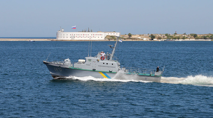 Hải quân Ukraine còn có một tàu pháo khác thuộc lớp Zhuk mang tên U170 Skadovsk. Tuy nhiên tàu pháo này của Ukraine cũng chỉ có độ giãn nước 40 tấn và cũng đã phục vụ từ năm 1990 tới nay. Nguồn ảnh: Navalsorce.