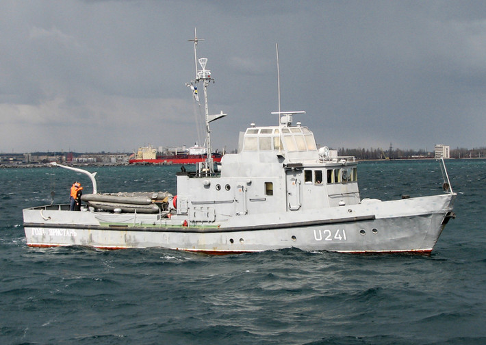 Tàu chống thiết bị bay do thám U241 Hola Prystan được đóng theo lớp Tanya của Hải quân Ukraine có độ giãn nước 57 tấn và được gia nhập biên chế lực lượng này từ năm 1986. Nguồn ảnh: Navalsorce.