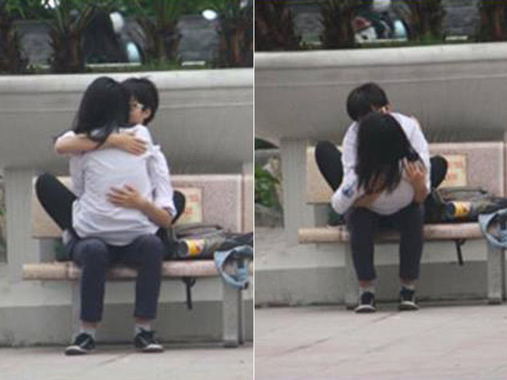 Dù độ tuổi còn nhỏ nhưng những cô cậu học sinh vẫn thản nhiên bày tỏ tình yêu với nhau và có không ít hành động khiến người lớn cảm thấy khó coi.