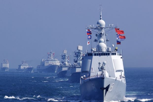 Trong bài viết này, BI nhẫn mạnh về việc trong thời gian gần đây, phía Trung Quốc luôn đe doạ Mỹ bằng cách phát triển và thử nghiệm các loại tên lửa "diệt" tàu sân bay do lợi thế không bị giới hạn bởi INF của nước này. Nguồn ảnh: CNnews.