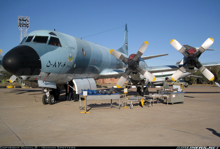 Đặc biệt, Mỹ đã từng bán cho Iran loại máy bay tuần tra biển cảnh báo sớm P-3 Orion với số lượng 5 chiếc. Tới nay vẫn còn khoảng 3 chiếc phục vụ tốt trong biên chế của Không quân Iran. Nguồn ảnh: Airliners.
