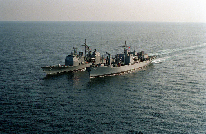 Tuần dương hạm USS Hue City được đặt theo tên trận đánh ở thành phố Huế mà quân Mỹ đối đấu với lực lượng quân giải phóng miền Nam trong chiến dịch Tết Mậu thân 1968. Nguồn ảnh: USNaval.
