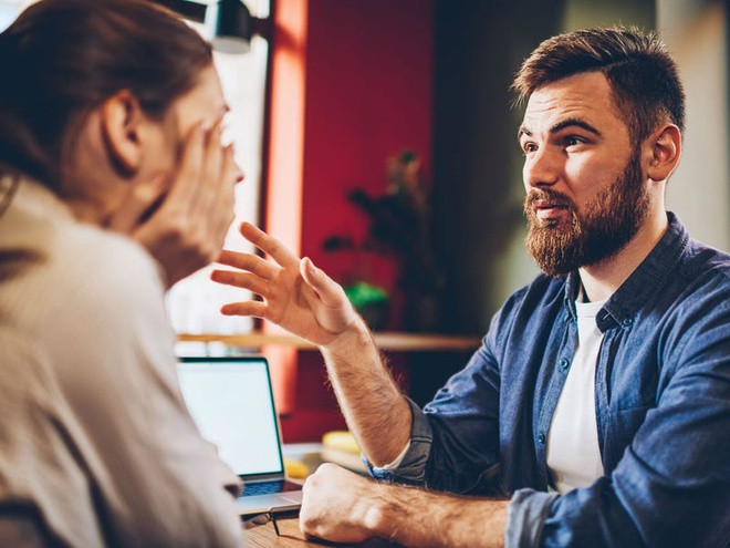 3. Lựa chọn dành năng lượng vào việc gì: Business Insider đánh giá đây là lời khuyên tuyệt vời từ người đã thành công trong cuộc sống. Một số việc không đáng để dành thời gian, năng lượng cho nó. Vì thế, con người cần biết lúc nào nên dấn thân, lúc nào cần lùi lại. Người thành công biết thỏa hiệp khi cần và dồn tâm sức vào mục tiêu đáng giá. Ảnh: Shutterstock.