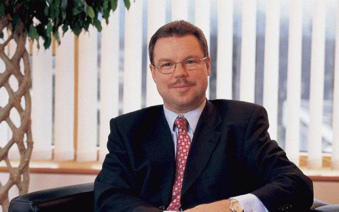 Christoph Zeller - Liechtenstein (3 tỷ USD): Zeller là cựu CEO và hiện là thành viên hội đồng giám sát của Ivoclar Vivadent AG, một công ty chuyên sản xuất các vật dụng nha khoa. Tài sản của ông chiếm đến 48,2% GDP của Liechtenstein. Ảnh: MDDI.