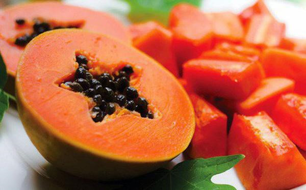Đu đủ Các loại vitamin A, C cùng beta-cryptoxanthin trong đu đủ có khả năng bảo vệ phổi của bạn khỏi các tế bào ung thư và sự lây lan của chúng.