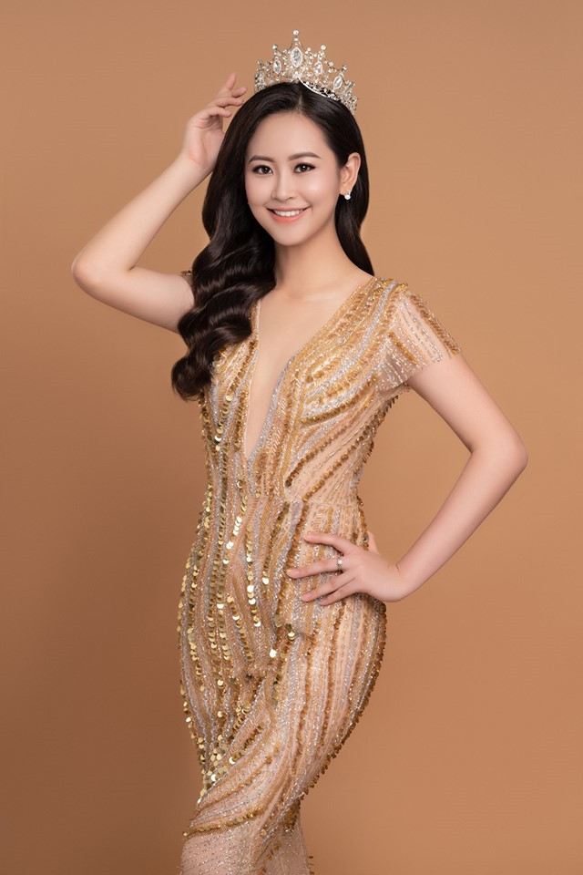 Ngoài học tập, Hoàng Anh còn tham gia đội múa của Đoàn nghệ thuật Quần chúng Học viện. Cô là một trong những thành viên tích cực của đội múa.