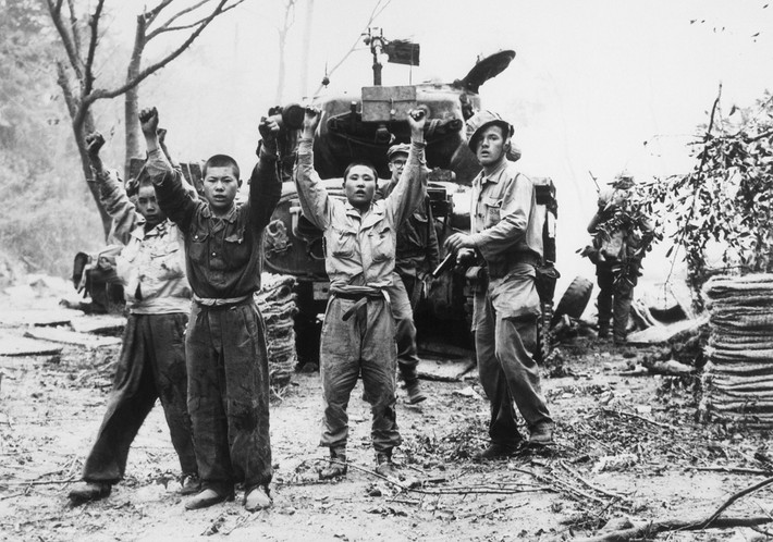 Ngày 4/7/1950, Quân đội Mỹ thất thủ ở Osan - một tỉnh nằm cách thủ đô Seoul về phía nam chỉ khoảng 30 km.Nguồn ảnh: Theatlantic.