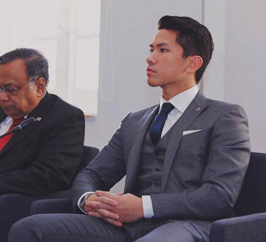 Abdul có khối tài sản được thừa hưởng từ cha của mình có thể lên đến 20 tỷ USD. Anh hiện sở hữu nhiều siêu xe, những món trang sức đắt tiền, thậm chí anh còn nuôi cả hổ,...