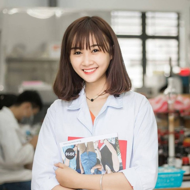 Nữ sinh “nổi như cồn” trong cộng đồng Bách Khoa chính là Nguyễn Hạ Thảo, sinh năm 1998, hiện đang theo học ngành Quản lý Công nghiệp của trường ĐH Bách Khoa TP.HCM.