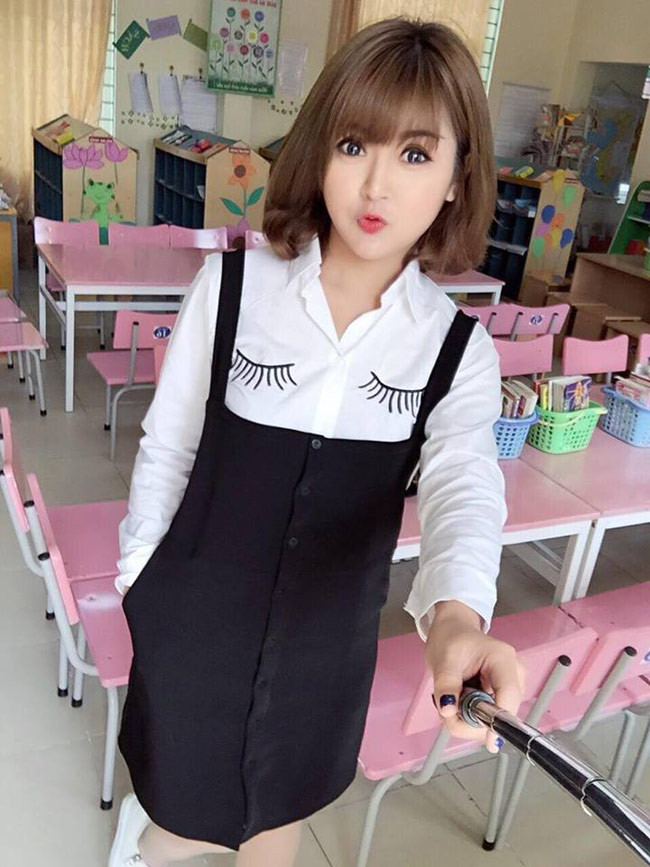Đôi mắt to, tròn của cô cũng chiếm được thiện cảm của nhiều người.