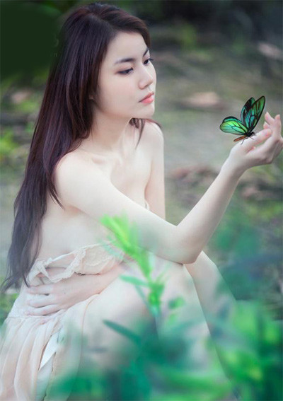 Thảo Nhi hiện rất bức xúc và mệt mỏi trước những scandal từ trên trời rơi xuống.