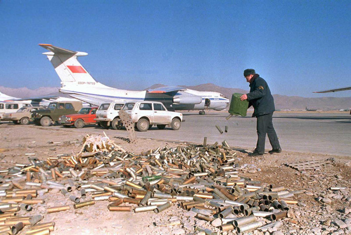 Cho tới khi Liên Xô rút lui vào năm 1989, tổng cộng đã có 125 máy bay của Không quân Liên Xô bị hạ, 300 binh lính mất tích và khoảng 15.000 lính thiệt mạng. Nguồn ảnh: TA.