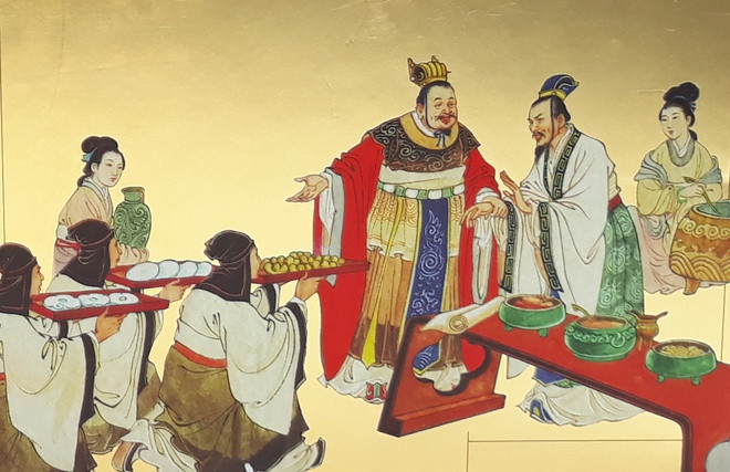Hai là, những đôi giày đặc biệt đó có công dụng thiết thực là bảo vệ các ngón chân. Nếu có va chạm vào vật cứng cũng có thể giảm tổn thương đến ngón chân và cả bàn chân. Ngoài ra, nếu không phải đi lại thì giày sẽ giúp người mang đứng vững hơn.