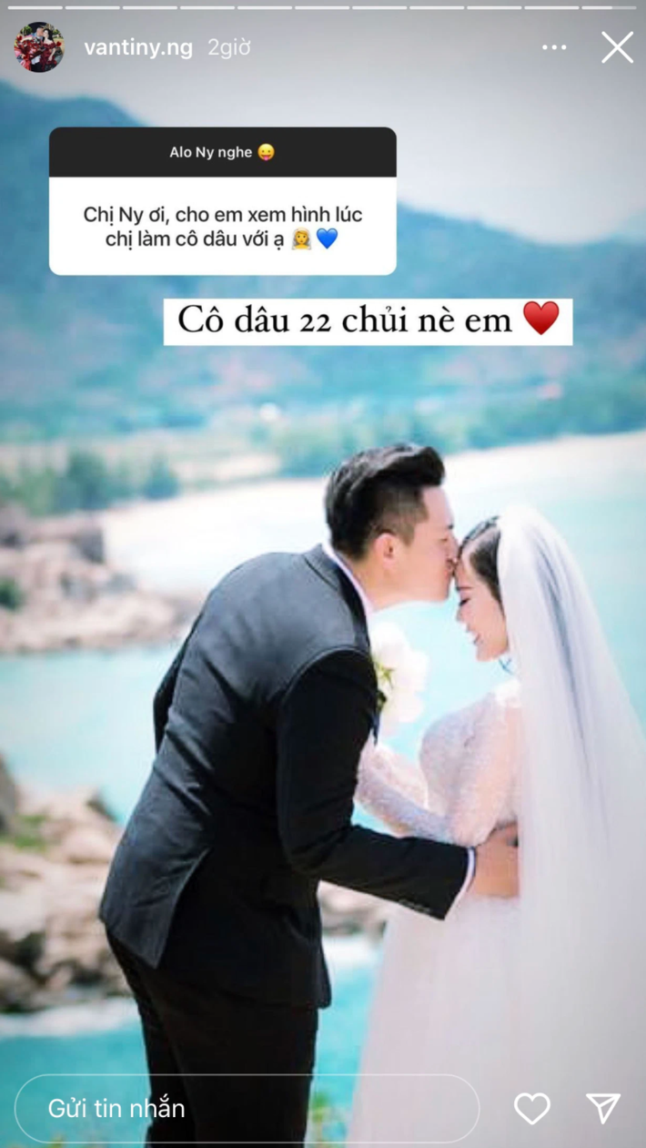 Cũng trong đợt Q&A này, Vân Tiny hé lộ thêm khoảnh khắc chụp ảnh cưới ngọt ngào của mình. Được biết Fabo Nguyễn và Vân Tiny chính thức về chung một nhà vào cuối năm 2018.