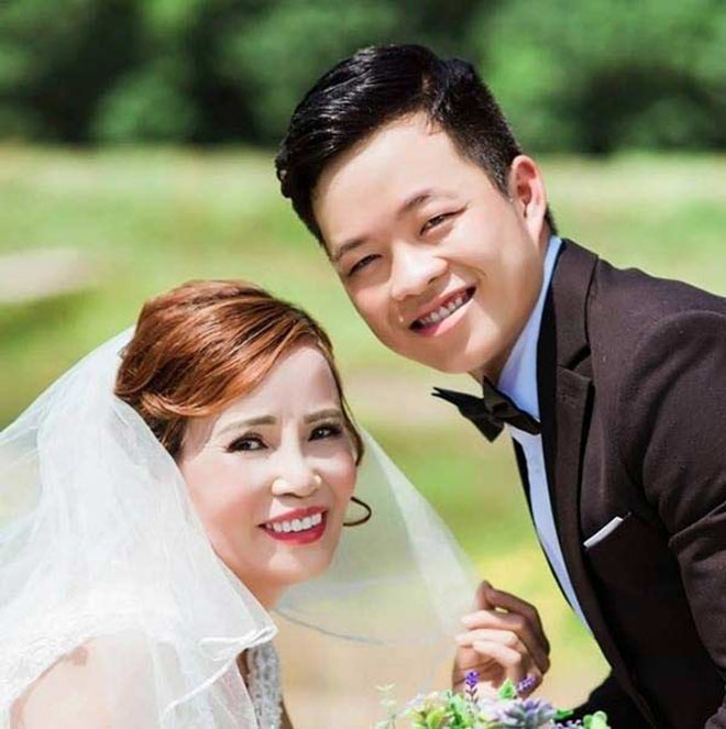 Bên cạnh cuộc tình chênh lệch tuổi tác, "cô dâu 62 tuổi" Thu Sao còn khiến cư dân mạng bất ngờ bởi ngoại hình thay đổi liên tục khi tác động thẩm mỹ lên gương mặt.