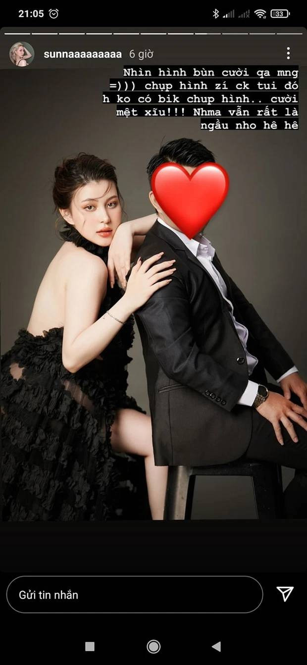Mới đây, Sunna đã hé lộ hình ảnh chụp cùng người đàn ông vẫn còn rất bí ẩn này. Được biết, đây là bạn trai cô, cũng là cha đứa bé cô đang mang trong mình.