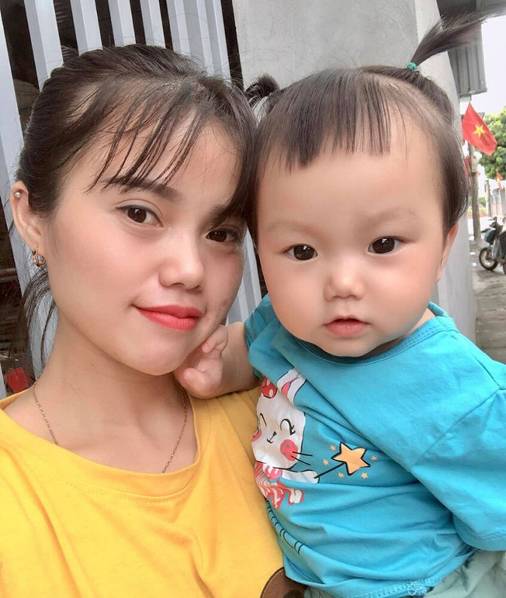Sau 2 năm đó, Hoàng Quỳnh đã bất ngờ trở lại thi đấu. Đến cuối tháng 7/2021, cầu thủ sinh năm 1992 được HLV Mai Đức Chung gọi trở lại đội tuyển nữ Việt Nam.