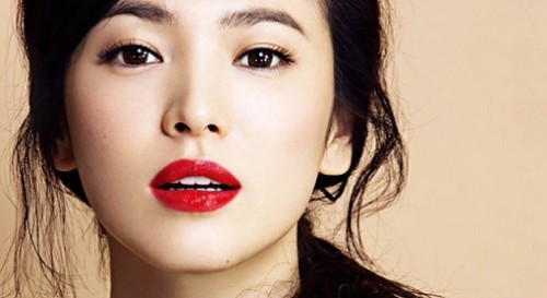 Những người này nếu có một cuộc hôn nhân bình thường (tức là người chồng chưa từng lý hôn, độ tuổi vợ chồng không chênh lệch..) thì chắc chắn hậu vận sẽ có cuộc sống vô cùng viên mãn.