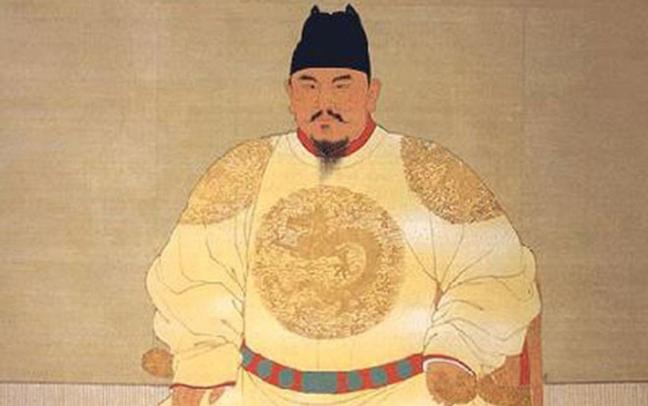 Chu Nguyên Chương, còn gọi là Hồng Vũ Đế, Hồng Vũ Quân hay Chu Hồng Vũ, được nhớ đến là hoàng đế sáng lập nhà Minh với xuất thân thấp kém: gia đình bần nông.