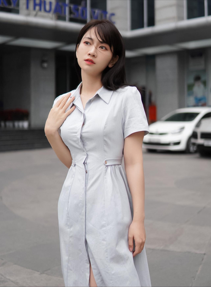 Lê Bống được khán giả mong đợi sẽ có nhiều đổi mới với thần thái rạng ngời và gương mặt xinh đẹp. Ảnh: FBNV