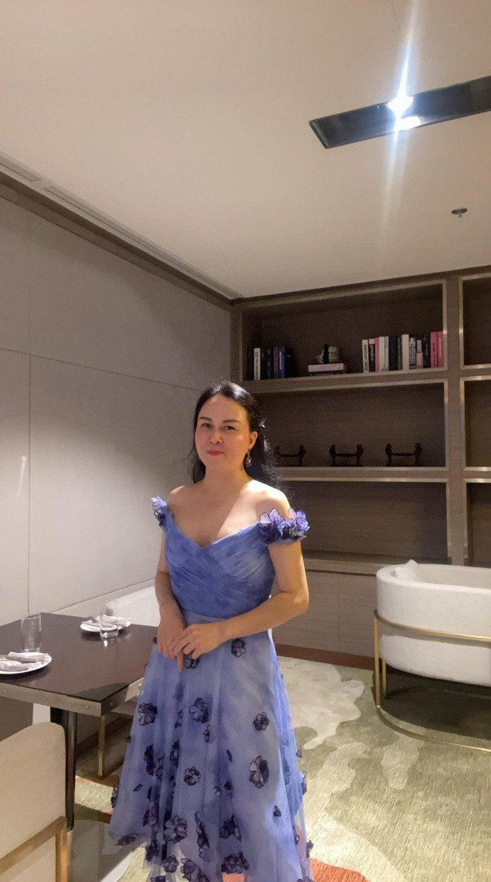 Phong cách thời trang, nhan sắc của Phượng Chanel từ xưa đến nay luôn là đề tài thu hút sự quan tâm của cư dân mạng.