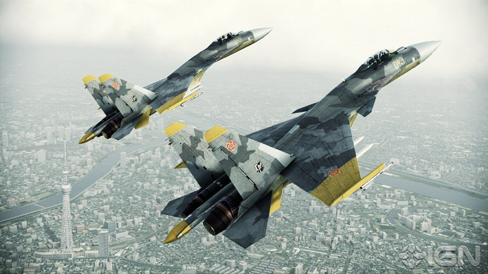 Theo lý giải của Sukhoi sau này, khi lộn ngược và dùng chính bụng dưới của máy bay để hãm tốc độ bay lại, Su-37 đã chịu lực kéo quá lớn. Lực kéo này khiến nó gẫy đôi trên không. Nguồn ảnh: Rumil.