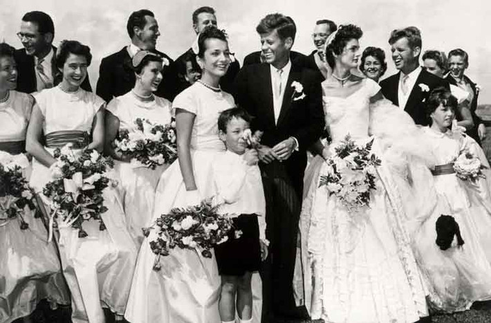 Hai người kết hôn vào tháng 9/1953 dưới sự chứng kiến của hàng trăm khách mời.