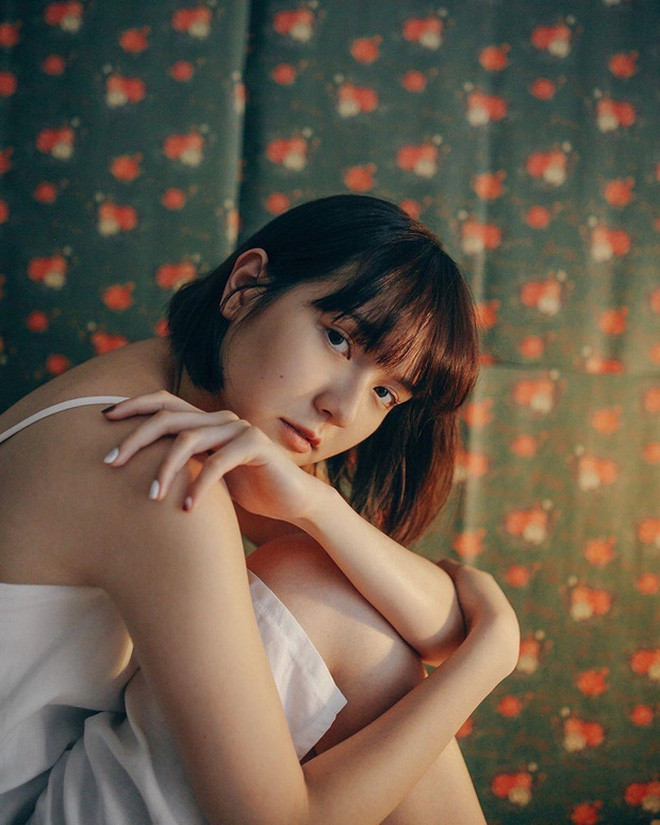 Cô nàng từng được mệnh danh là " Nữ hoàng mẫu lookbook" nổi đình đám trên MXH.