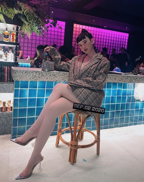 Vân Tiny sở hữu vóc dáng đáng ngưỡng mộ.