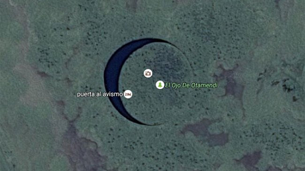 Trang web tìm kiếm người ngoài hành tinh UFO Sightings Daily cho biết đã tìm thấy lối vào một căn cứ bí ẩn của người ngoài hành tinh ở Argentina tại tọa độ 34 ° 15'07.8 "S 58 ° 49'47.4" W.