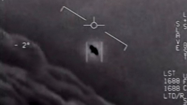 Tháng 6 vừa qua, tình báo Mỹ đã công bố báo cáo chính thức về 144 lần chạm trán với UFO, điều này khiến các nhà khoa học đưa ra giả thiết rằng đó có thể là người ngoài hành tinh.