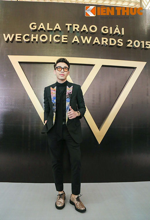Stylist Hoàng Ku.