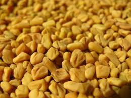 3. Hạt Methi (hạt cỏ Cari Ấn Độ) Mọi người hay cho bột cari vào trong một số món ăn để tăng độ hấp dẫn những ít ai biết đến công dụng có lợi cho sức khỏe của loại bột này. Bộ cari có nguyên liệu chính là loại hạt cari hay còn gọi là hạt methi.