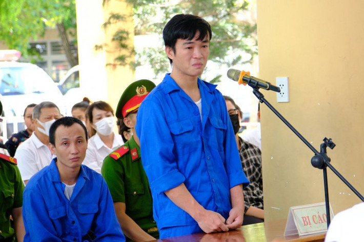 Khi biết cha mẹ không tới dự phiên tòa vì quá đau buồn, Cao bật khóc "Bị cáo có cha mẹ đã lớn tuổi, điều lo lắng nhất là khi trở về với gia đình không còn được gặp mặt cha mẹ nữa". Cao cũng nhắn vợ chăm sóc con, mong khi chấp hành xong bản án 20 năm tù sẽ cho mình nơi để trở về, làm lại cuộc đời.