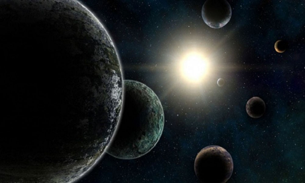 Có thể có tới hàng nghìn hố đen khác có thể tồn tại xung quanh hố đen khổng lồ Sagittarius A ở lõi của dải Ngân hà.