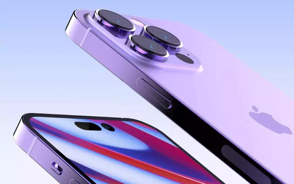 Theo các tin đồn, iPhone 14 Pro và iPhone 14 Pro Max sẽ là những chiếc iPhone đầu tiên có màn hình luôn bật nhờ được trang bị tấm nền OLED có tốc độ làm tươi biến đổi trong khoảng từ 120Hz đến 1Hz.