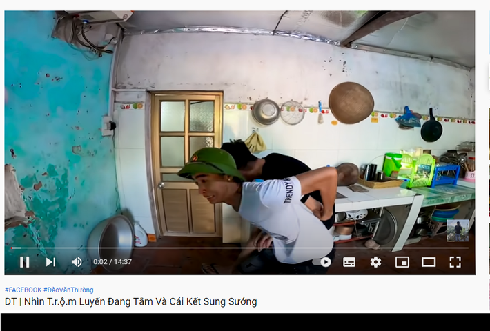 Tuy nhiên, kênh Youtube của Duy Thường lại vướng nhiều chỉ trích khi đăng tải nội dung phản cảm, ảnh hưởng tiêu cực đến giới trẻ, đặc biệt là học sinh, sinh viên. Ảnh: Tổng hợp