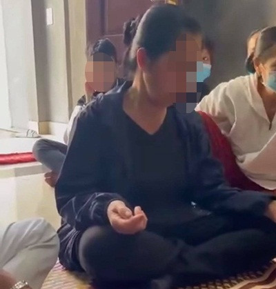 Những đoạn clip câu view bất chấp này của Youtuber Duy Thường TV nhận về hàng trăm ngàn lượt xem trên mạng xã hội, trong đó xuất hiện nhiều bình luận chỉ trích, phẫn nộ.